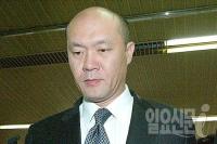 검찰, 전두환 차남 전재용 소환…오산 땅 매매 미스터리 드러날까.