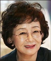 기센 그들도 꼼짝 못하는 김수현 작가
