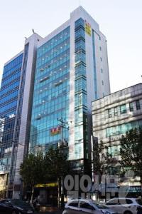 강남 빌딩 매입 미스터리