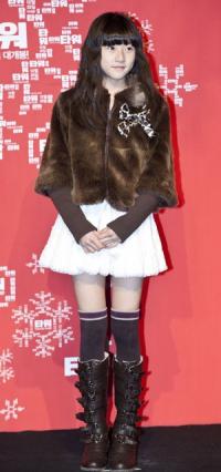 김새론 흡연·음주 논란 해명…네티즌 "글 보고 소름 돋아"