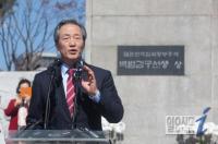 "돈 자랑하는 꼴" 민주당, 1만 원 시장 발언 정몽준 공격 