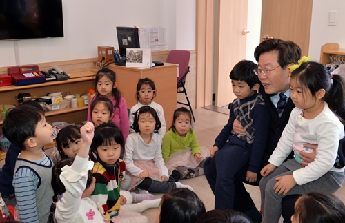 이재명 성남시장 “아동학대 예방, 보육환경 개선 먼저”