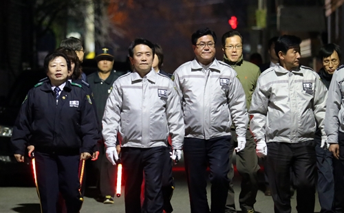 남경필 경기지사, 취약지역 야간순찰 나서