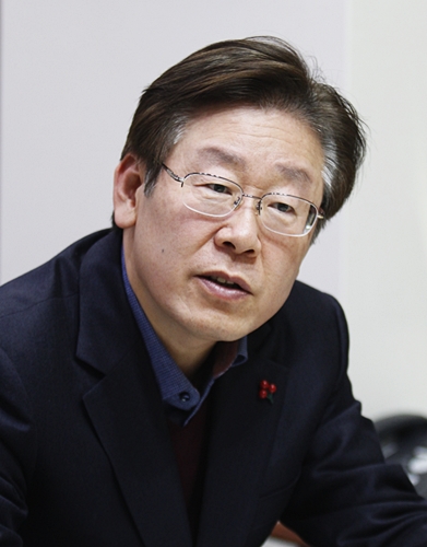 이재명 성남시장 “이완구 총리 사실 드러난다면 물러난다니?”