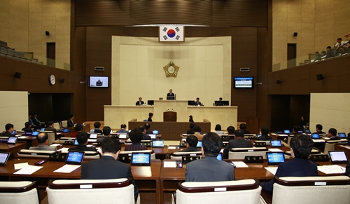 용인시의회, 제198회 임시회 개회