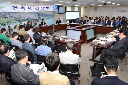 염태영 수원시장 “도시건축 품격 향상과 철저한 안전 관리 기대”