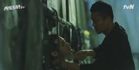 한 편의 영화같은 '신분을 숨겨라' 김범에 칼 겨눈 정체 알고보니...