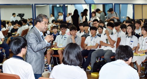 이재정 경기도교육감, “교육정책에 학생들 의견 적극 반영할 터”