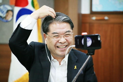 이재정 경기도교육감, “의회민주주의를 배워 세계적인 민주국가 만드길”