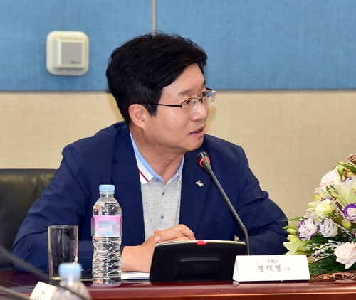 [포토] 염태영 수원시장, ‘고양 킨텍스 방문’ 수원시 컨벤션센터 건립 잰걸음 