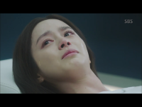 ‘용팔이’ 김태희, “내일 죽일 거래”…오열에도 눈부신 여신 미모