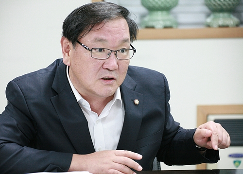김태년 의원 “韓 역사 교과서 국정화 시도 당장 중단해야”