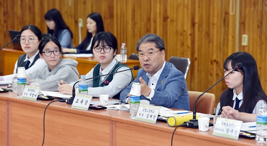 이재정 경기도교육감, “학생 스스로 미래 만들어 가는 것이 중요해”