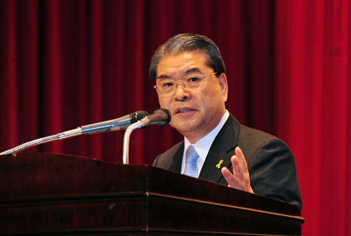 이재정 경기도교육감, “역사교과서 국정화 절대 수용 불가”
