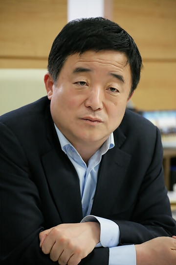 강득구 경기도의회 의장 “지방자치 20년, 말뿐인 지방자치” [주목 이사람]