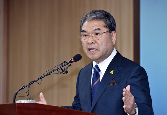 이재정 경기도교육감 “정부가 국민 우롱해”