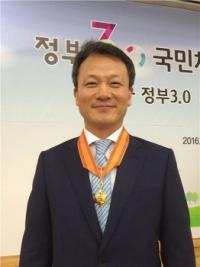 인하대 김연성 경영학과 교수, 홍조근정훈장 수상 