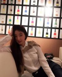 김사랑, 불혹 앞둔 나이 맞아? '20대 미모+은근한 섹시미' 감탄