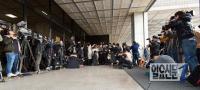 이재만 전 청와대 총무비서관을 향한 취재진의 시선