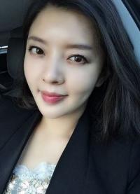 ‘도도맘’ 김미나, 남편 소송취하서 위조 혐의로 ‘2년 집행유예’