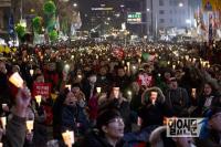 12월 3일 촛불집회 광주로 간 문재인 자유발언 못한 사연은...성난 광주 민심 반영