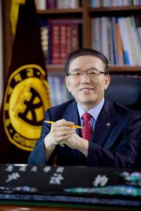 충북대 윤여표 총장, 국·공립대 총장협의회 차기 회장 당선 