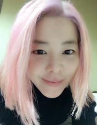 '황당 열애설' 김규리, 인형같은 외모 변신 공개 "핑크핑크해"