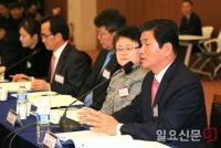 산청군수, 행정자치부 장관 주재 규제개혁 토론회 참석
