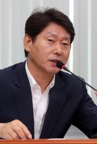 김종인 탈당으로 심기준 비례대표 승계