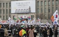 봄맞이 앞둔 서울광장 ‘탄기국 텐트’ 갈등 고조…탄기국 “세월호부터 철거해야”