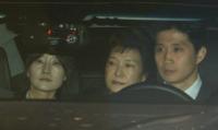 검찰, 박근혜 전 대통령 공소장 작성…17일 대기업 뇌물 의혹 수사 결과 발표