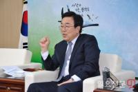 [만나봅시다] ‘민선6기 공약 추진율 98%’ 서병수 부산광역시장