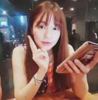 윤은혜 근황 공개, 일상 속 자연스러운 여신 미모 "여친 사진 등극"