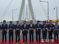 박준영 의원, 신안 하의∼신의 삼도대교 개통식 참석