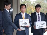 최성 고양시장, ‘지자체장 사찰’ 이명박 전 대통령·원세훈 전 국정원장 검찰 고소