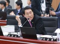 충남도 태양광 발전 허가 전국 3번째…안상수 "산림훼손, 난개발 우려"