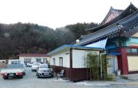 거제시, 유명사찰 ‘장흥사’ 불법 건축물 적발...도덕성 해이 