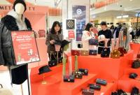 롯데백화점 부산본점, 부온나탈레 테마 핸드백 팝업 스토어