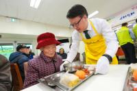 [경남농협 소식] 설맞이 떡국 나눔행사 열어 外