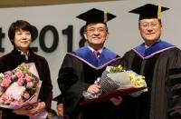 KAIST,  권오현 삼성전자 대표에게  명예경영학박사 학위 수여
