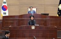"천안시 문화재단 대표에 전문성 없는 퇴직 공무원 '적폐'"
