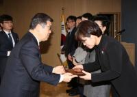 건보공단 부산본부 밀양창녕지사 건이강이봉사단, 경남도지사 감사패 수상