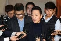 ‘성추행 의혹’ 고소인 정봉주 22일 2시 경찰 조사 예정