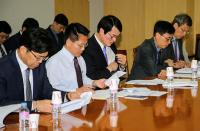 [경남도 브리핑] 남북교류협력사업에 적극적인 역할 해야 外