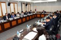 김석준 부산시교육감 “미세먼지 예방 대책 마련해 체계적으로 추진”