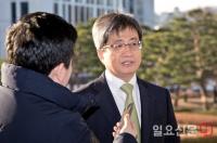법원, 우클릭 → 좌클릭 '자연스런 흐름이긴 한데…'