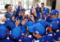 [경남도 브리핑] 경남유소년야구대표팀, 김경수 도지사와 깜짝 만남  外