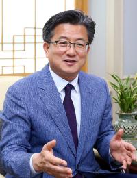 정용래 유성구청장 “구민이 주인이 되는 자치분권을 실현하겠다.”