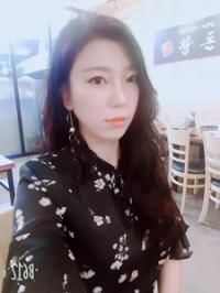 현란한 춤사위에 관광객 '환호'…보령머드축제 생활무용팀 '밸리'