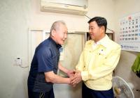 [김해시 브리핑] 허성곤 시장, 폭염 대비 주거취약시설 점검 外